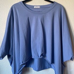 Women’s Casual Oversized Crop Tee | Size Medium